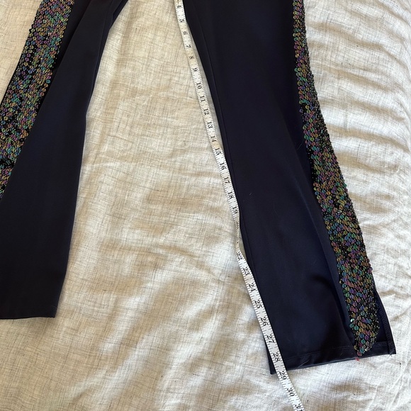 Upcycled track pants designed in Paris. - Picture 7 of 7